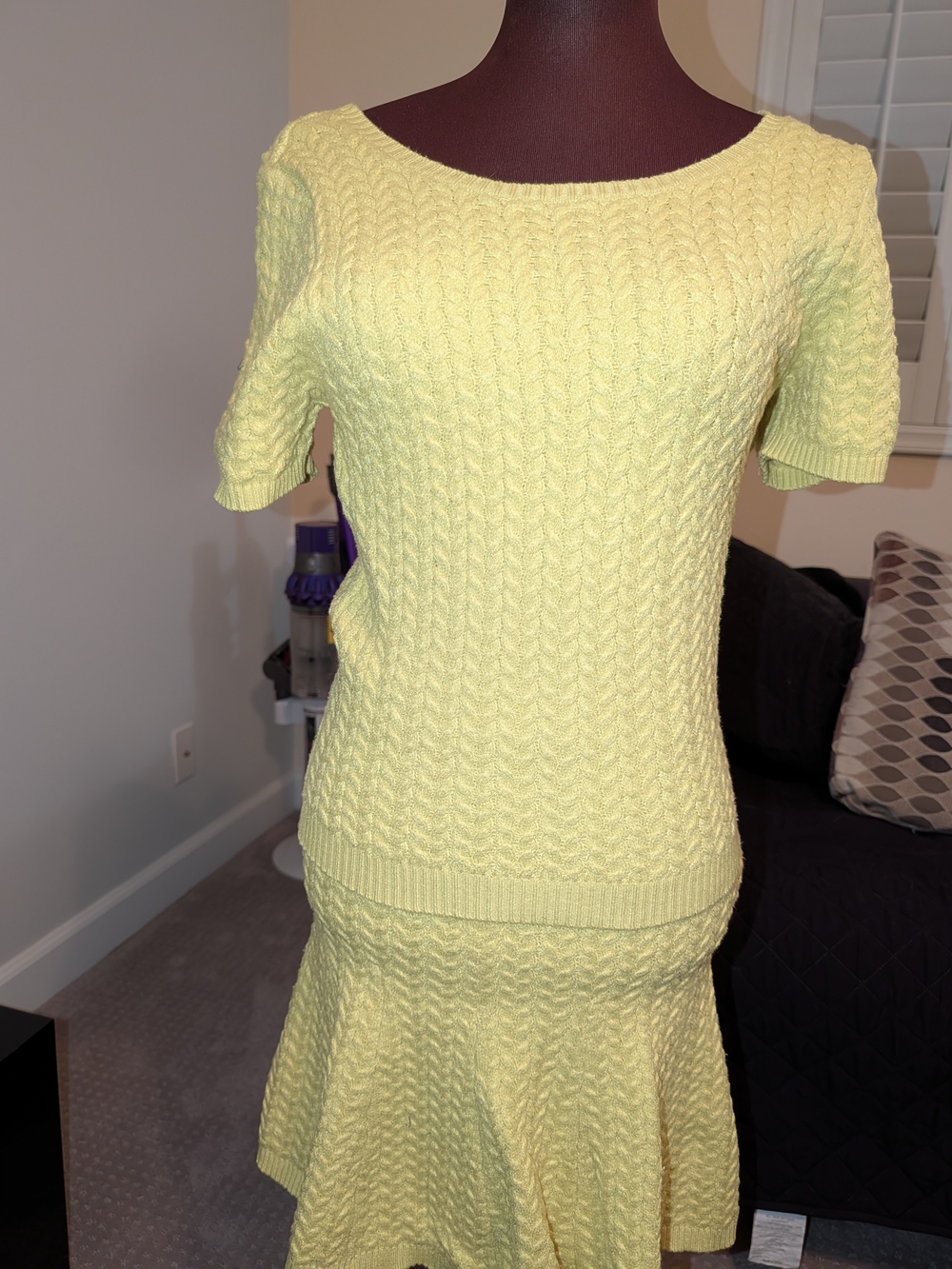 Neon Yellow Knit Women's Skirt Set - Mauve size Medium